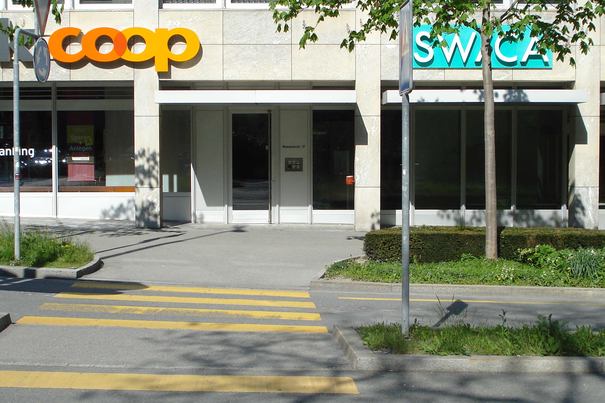 Eingang Zahnarztpraxis Dentalfitness, Masanserstrasse 17, Chur